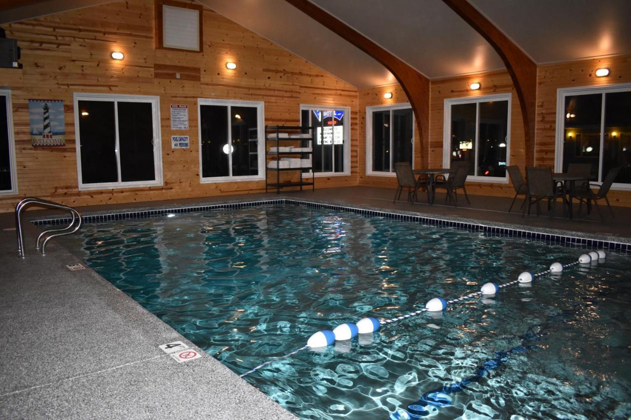 Lighthouse View Motel Макино Сити Екстериор снимка